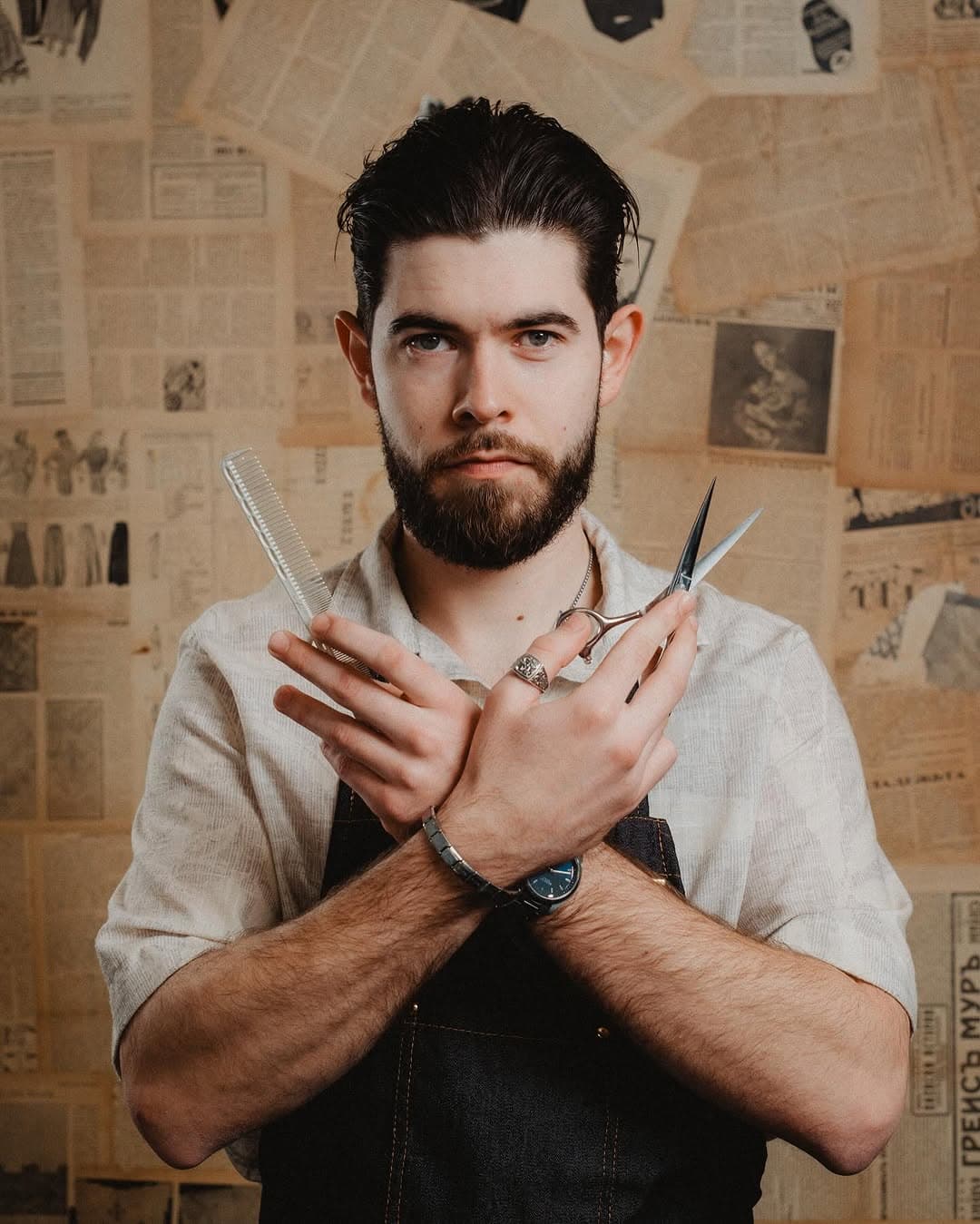 Барбър на работа в Sigma Barbers